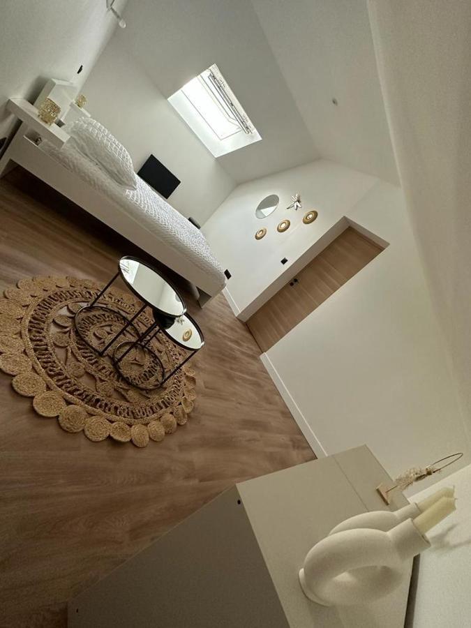 Chambres Dans Maison Neuve Au Style Chic Et Boheme Villeneuve-sous-Dammartin Exteriér fotografie