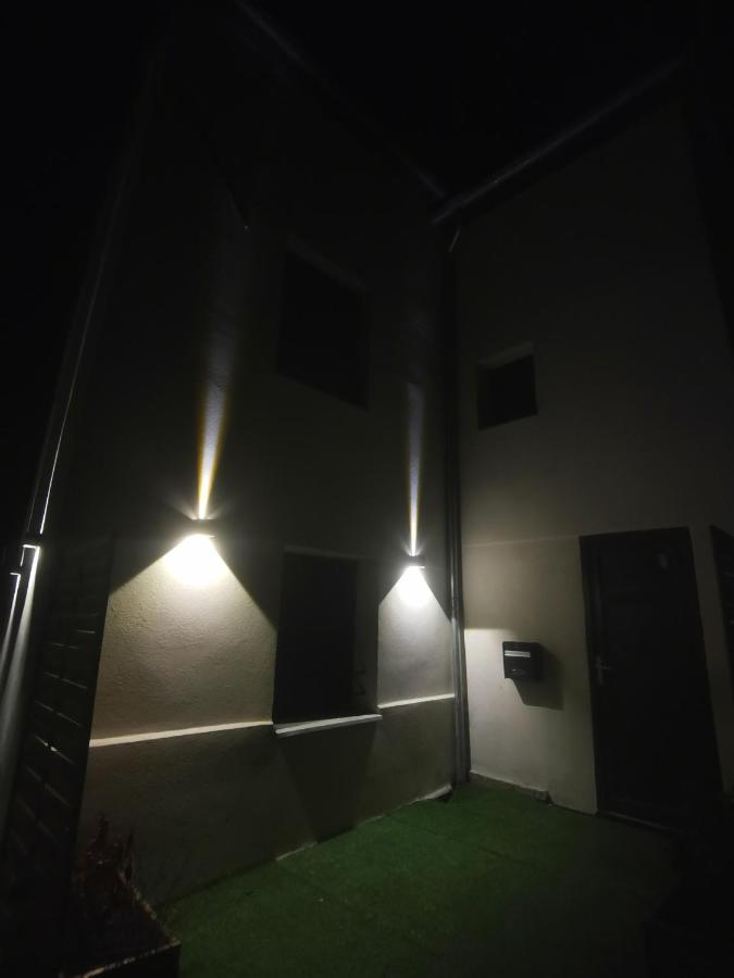 Chambres Dans Maison Neuve Au Style Chic Et Boheme Villeneuve-sous-Dammartin Exteriér fotografie