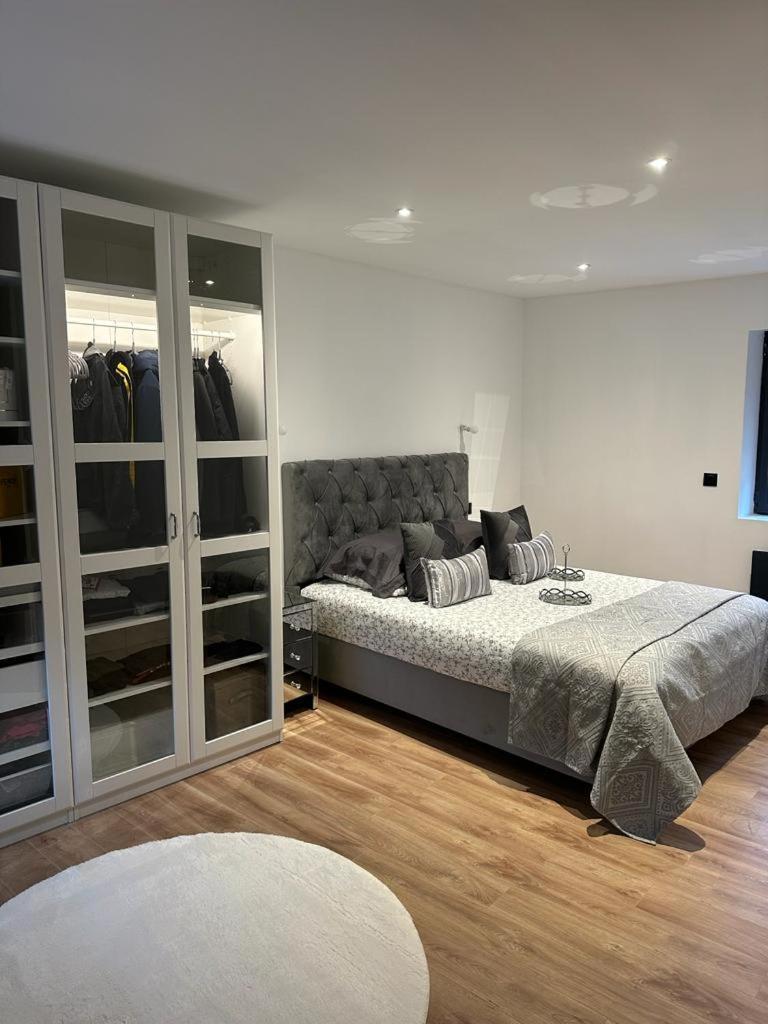 Chambres Dans Maison Neuve Au Style Chic Et Boheme Villeneuve-sous-Dammartin Exteriér fotografie